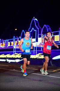 BIB: 4010, 40388
                            <button type="button" onclick="openModal(22862344)" class="btn btn-primary btn-sm float-right btn-popup" data-toggle="modal" data-target=".modal-high-quality">
                        <i class="fas fa-shopping-cart"></i> Add to Cart
                    </button>
                                            <button type="button" onclick="isThisMe(22862344, true)" class="btn btn-success btn-sm float-right btn-popup btn-isme hidden" data-toggle="tooltip" data-placement="bottom" title="นี่คือรูปของคุณใช่ไหม คลิกที่นี่เพื่อเอาเข้าอัลบั้ม">
                        <i class="fas fa-plus"></i> Add to album
                    </button>
                    <button type="button" onclick="isThisMe(22862344, false)" class="btn btn-warning btn-sm float-right btn-popup btn-isnotme hidden">
                        <i class="fas fa-ban"></i> Remove from album
                    </button>